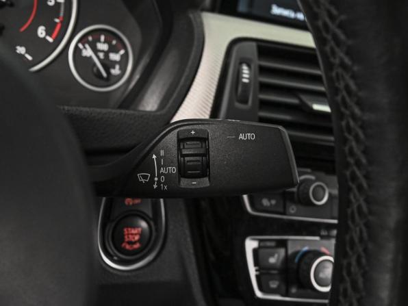 BMW 3 серии VI (F3x) Рестайлинг с пробегом 2017 года, цена 2 356 880 рублей, 185200 км, седан, Автокод Объявления