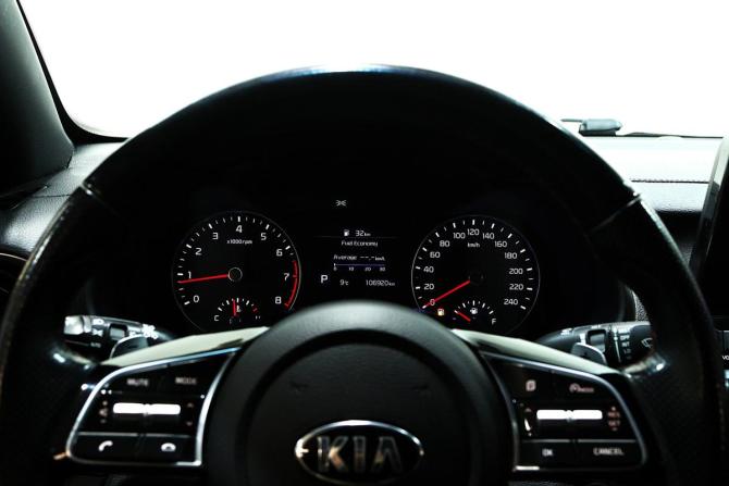 Kia K3 II с пробегом 2019 года, цена 1 770 000 рублей, 106915 км, седан, Автокод Объявления