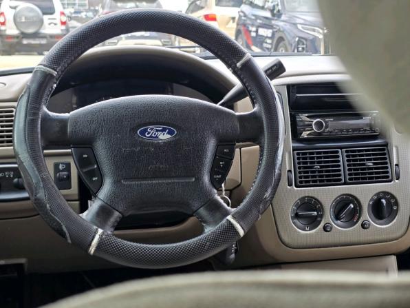 Ford Explorer III с пробегом 2004 года, цена 578 000 рублей, 326787 км, внедорожник, Автокод Объявления