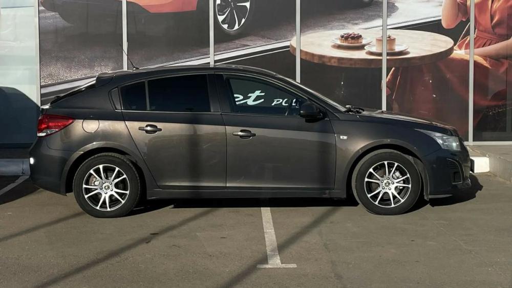 Chevrolet Cruze I Рестайлинг Оренбург  - изображение 6