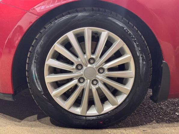 Kia Ceed II с пробегом 2012 года, цена 779 000 рублей, 218000 км, хэтчбек, Автокод Объявления