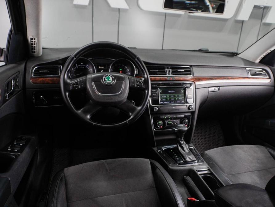 Skoda Superb II Тюмень  - изображение 6