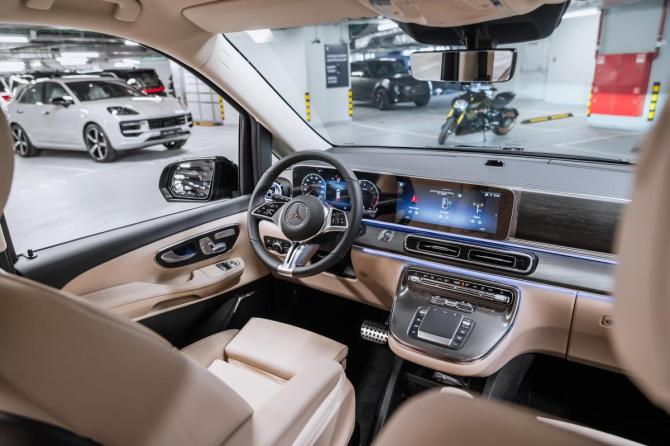 Новый Mercedes-Benz V-Класс III (W447) Рестайлинг 2 2026 года, цена 13 900 000 рублей, минивэн, Автокод Объявления