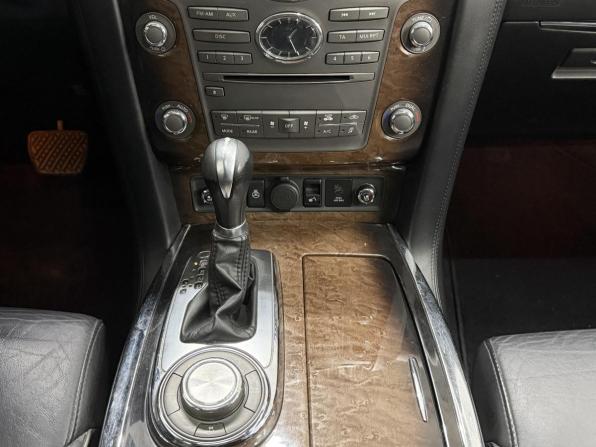 Infiniti QX56 II с пробегом 2011 года, цена 1 929 000 рублей, 323602 км, внедорожник, Автокод Объявления