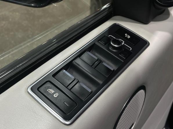 Land Rover Range Rover IV с пробегом 2013 года, цена 3 629 000 рублей, 198978 км, внедорожник, Автокод Объявления