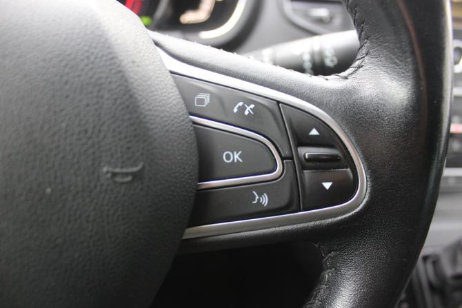 Renault Scenic IV с пробегом 2018 года, цена 1 457 000 рублей, 192924 км, минивэн, Автокод Объявления