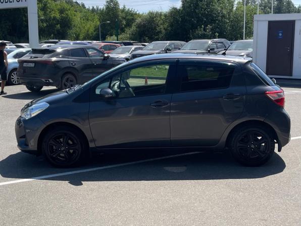 Toyota Vitz III (XP130) Рестайлинг с пробегом 2017 года, цена 880 000 рублей, 174001 км, хэтчбек, Автокод Объявления