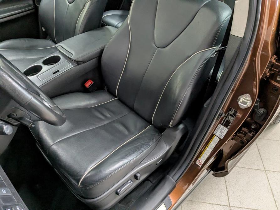 Toyota Venza I Рестайлинг Москва  - изображение 12