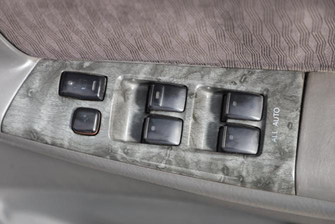 Toyota Corolla IX (E120 E130) Рестайлинг с пробегом 2006 года, цена 599 000 рублей, 325000 км, седан, Автокод Объявления