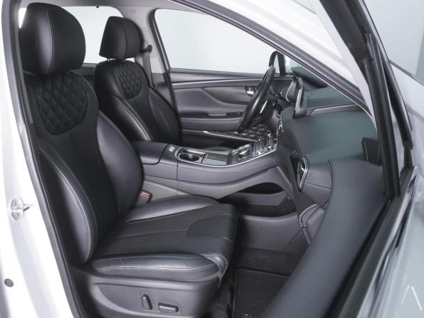 Hyundai Santa Fe IV Рестайлинг с пробегом 2021 года, цена 4 559 000 рублей, 80783 км, внедорожник, Автокод Объявления