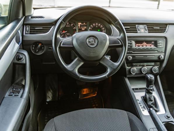 Skoda Octavia III (A7) с пробегом 2014 года, цена 948 000 рублей, 239725 км, лифтбек, Автокод Объявления