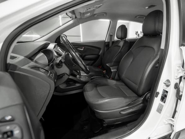 Hyundai ix35 I Рестайлинг с пробегом 2015 года, цена 1 445 000 рублей, 144449 км, внедорожник, Автокод Объявления