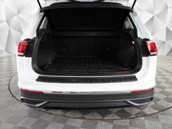 Volkswagen Tiguan II Рестайлинг с пробегом 2021 года, цена 2 898 000 рублей, 94000 км, внедорожник, Автокод Объявления