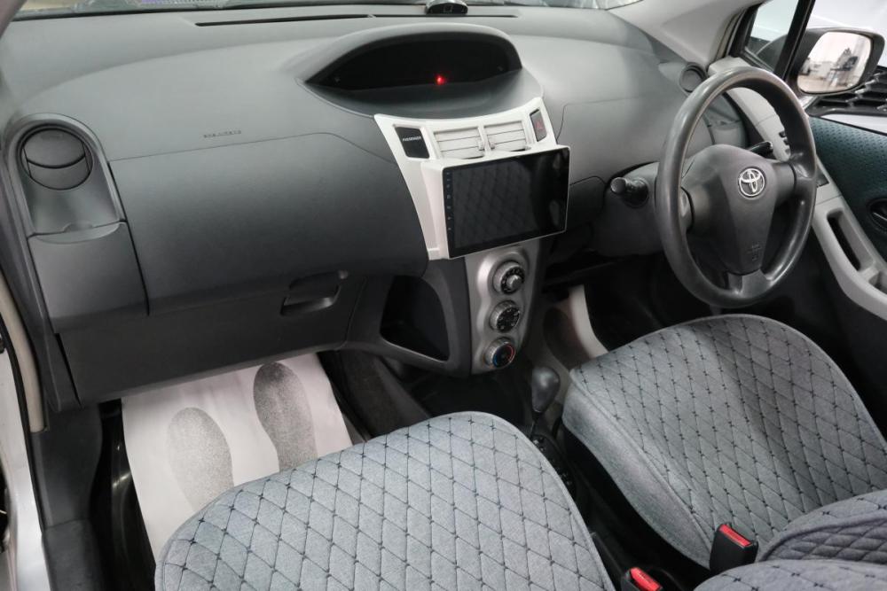 Toyota Vitz II (XP90) Омск  - изображение 17