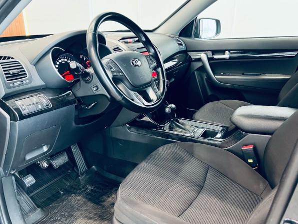 Kia Sorento II Рестайлинг с пробегом 2020 года, цена 2 320 000 рублей, 81000 км, внедорожник, Автокод Объявления