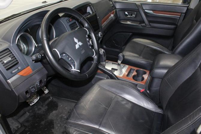 Mitsubishi Pajero IV с пробегом 2006 года, цена 1 199 000 рублей, 324873 км, внедорожник, Автокод Объявления