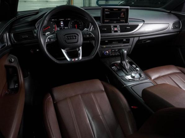 Audi A6 IV (C7) Рестайлинг с пробегом 2018 года, цена 3 096 000 рублей, 133584 км, седан, Автокод Объявления