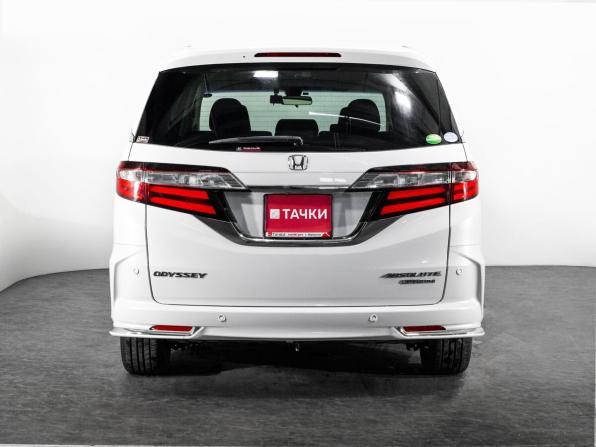 Honda Odyssey V Рестайлинг с пробегом 2018 года, цена 2 500 000 рублей, 56472 км, минивэн, Автокод Объявления