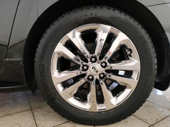 Kia Carnival III с пробегом 2016 года, цена 2 519 000 рублей, 156678 км, минивэн, Автокод Объявления