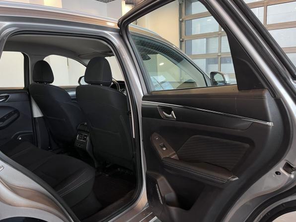 Haval Jolion I с пробегом 2023 года, цена 1 690 000 рублей, 97128 км, внедорожник, Автокод Объявления
