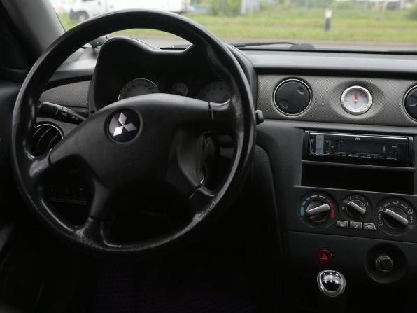 Mitsubishi Outlander I с пробегом 2006 года, цена 396 000 рублей, 212746 км, внедорожник, Автокод Объявления