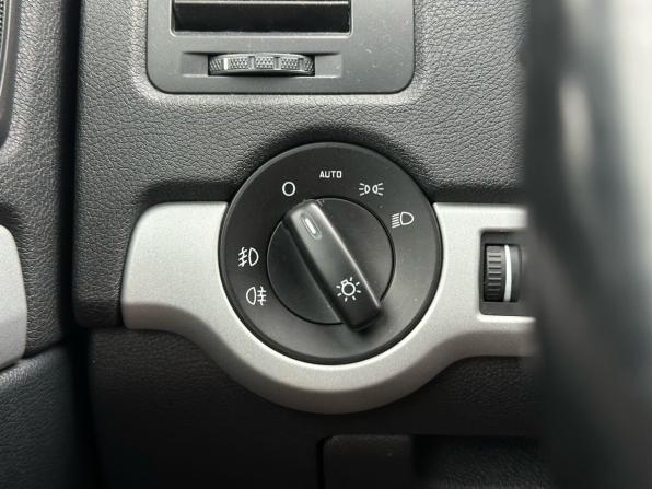 Skoda Octavia II (A5) Рестайлинг с пробегом 2012 года, цена 570 000 рублей, 220997 км, лифтбек, Автокод Объявления