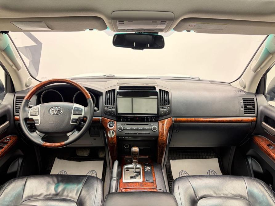 Toyota Land Cruiser 200 Series Ростов-на-Дону  - изображение 25