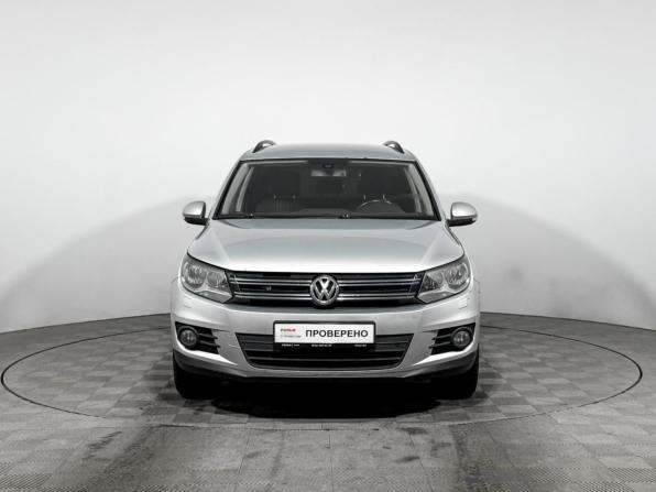Volkswagen Tiguan I Рестайлинг с пробегом 2016 года, цена 899 000 рублей, 222412 км, внедорожник, Автокод Объявления