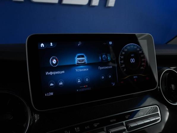 Mercedes-Benz V-Класс III (W447) Рестайлинг с пробегом 2022 года, цена 6 399 050 рублей, 65597 км, минивэн, Автокод Объявления