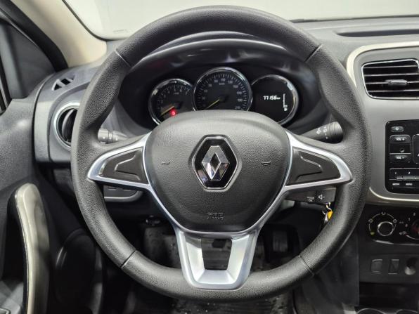 Renault Logan II Рестайлинг с пробегом 2022 года, цена 1 070 000 рублей, 77155 км, седан, Автокод Объявления