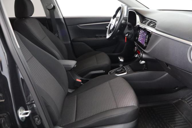 Kia Rio IV Рестайлинг с пробегом 2020 года, цена 1 599 000 рублей, 133000 км, хэтчбек, Автокод Объявления