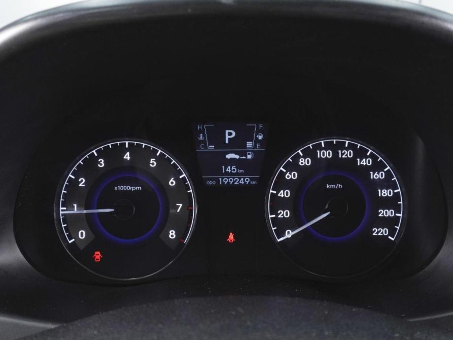 Hyundai Solaris I Ростов-на-Дону  - изображение 15