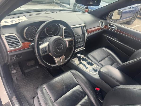 Jeep Grand Cherokee IV (WK2) с пробегом 2012 года, цена 1 359 000 рублей, 308000 км, внедорожник, Автокод Объявления