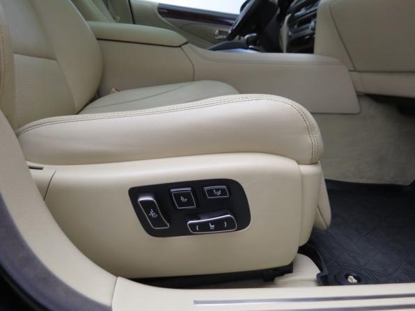 Lexus LS IV Рестайлинг 2 с пробегом 2014 года, цена 2 490 000 рублей, 286948 км, седан, Автокод Объявления