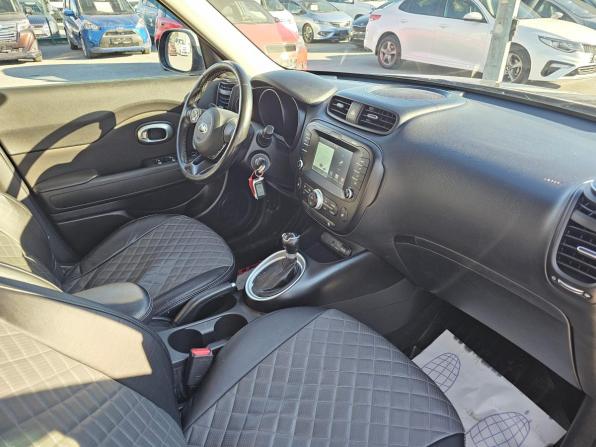 Kia Soul II Рестайлинг с пробегом 2018 года, цена 1 449 995 рублей, 150000 км, хэтчбек, Автокод Объявления