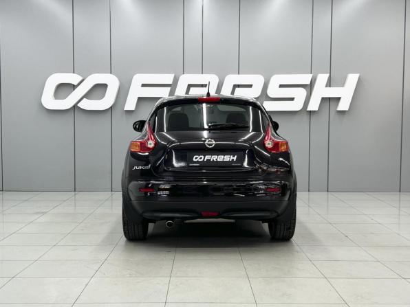 Nissan Juke I с пробегом 2013 года, цена 1 359 000 рублей, 44594 км, внедорожник, Автокод Объявления