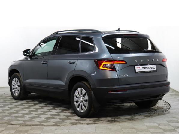 Skoda Karoq I с пробегом 2020 года, цена 2 235 000 рублей, 47125 км, внедорожник, Автокод Объявления