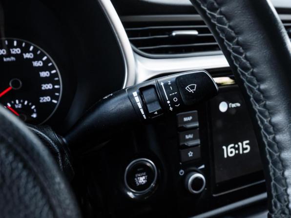 Kia Rio IV Рестайлинг с пробегом 2021 года, цена 1 780 000 рублей, 114859 км, седан, Автокод Объявления