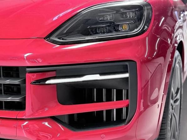 Porsche Cayenne III Рестайлинг с пробегом 2024 года, цена 14 990 000 рублей, 5450 км, внедорожник, Автокод Объявления