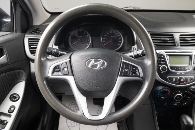 Hyundai Solaris I с пробегом 2011 года, цена 789 000 рублей, 216353 км, седан, Автокод Объявления