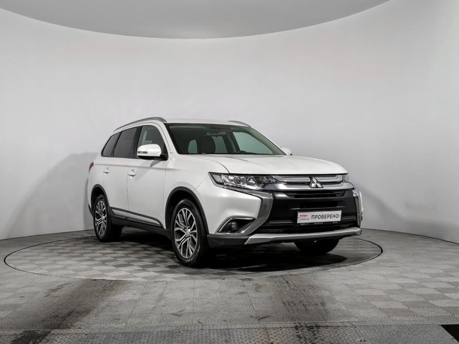 Mitsubishi Outlander III Рестайлинг 2 Санкт-Петербург  - изображение 3