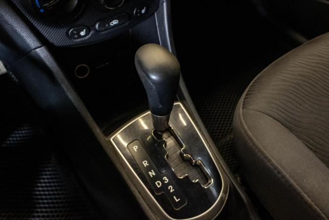 Hyundai Solaris I с пробегом 2012 года, цена 849 000 рублей, 159267 км, седан, Автокод Объявления