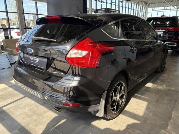 Ford Focus III с пробегом 2015 года, цена 825 000 рублей, 173400 км, хэтчбек, Автокод Объявления