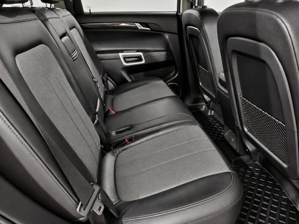 Opel Antara I Рестайлинг с пробегом 2012 года, цена 1 140 000 рублей, 140002 км, внедорожник, Автокод Объявления