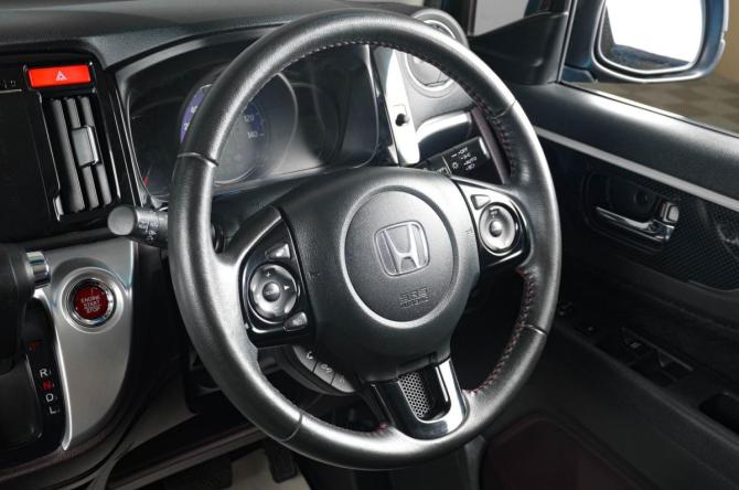 Honda N-WGN II с пробегом 2014 года, цена 749 000 рублей, 137300 км, хэтчбек, Автокод Объявления