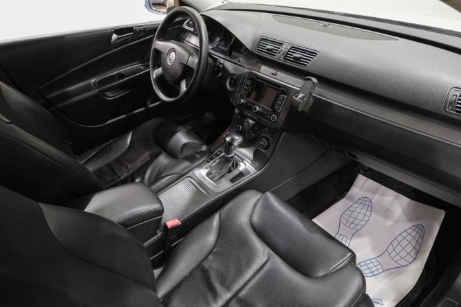 Volkswagen Passat B6 с пробегом 2009 года, цена 799 000 рублей, 218000 км, универсал, Автокод Объявления