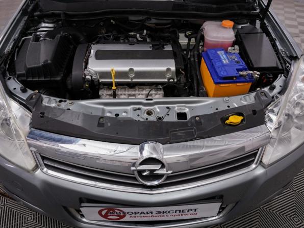 Opel Astra H Рестайлинг с пробегом 2011 года, цена 515 000 рублей, 236000 км, седан, Автокод Объявления