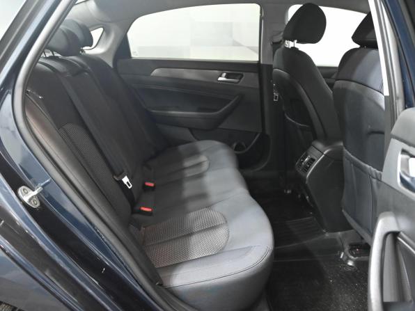 Hyundai Sonata VII (LF) Рестайлинг с пробегом 2018 года, цена 1 598 000 рублей, 121819 км, седан, Автокод Объявления