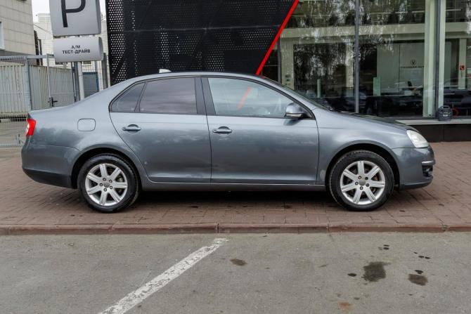 Volkswagen Jetta V с пробегом 2009 года, цена 460 000 рублей, 251322 км, седан, Автокод Объявления