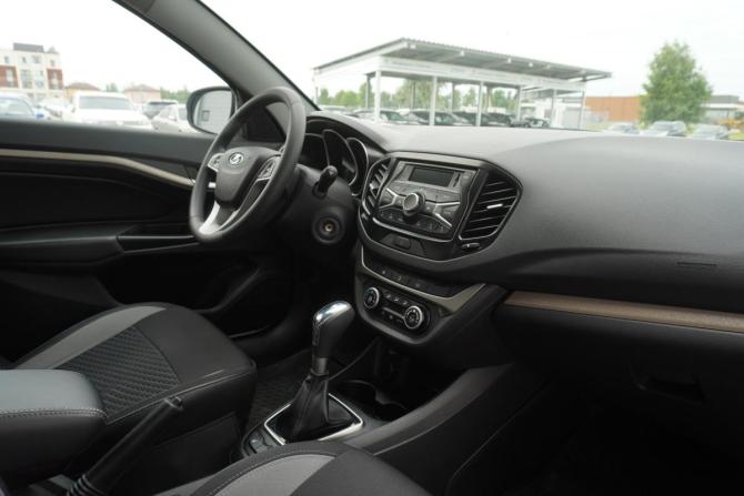 Lada (ВАЗ) Vesta I с пробегом 2020 года, цена 1 042 000 рублей, 114781 км, седан, Автокод Объявления